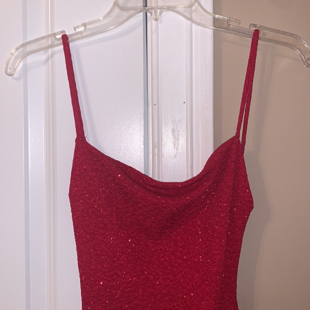 Women’s Red Homecoming Dress (Windsor) - Picture 4 of 7